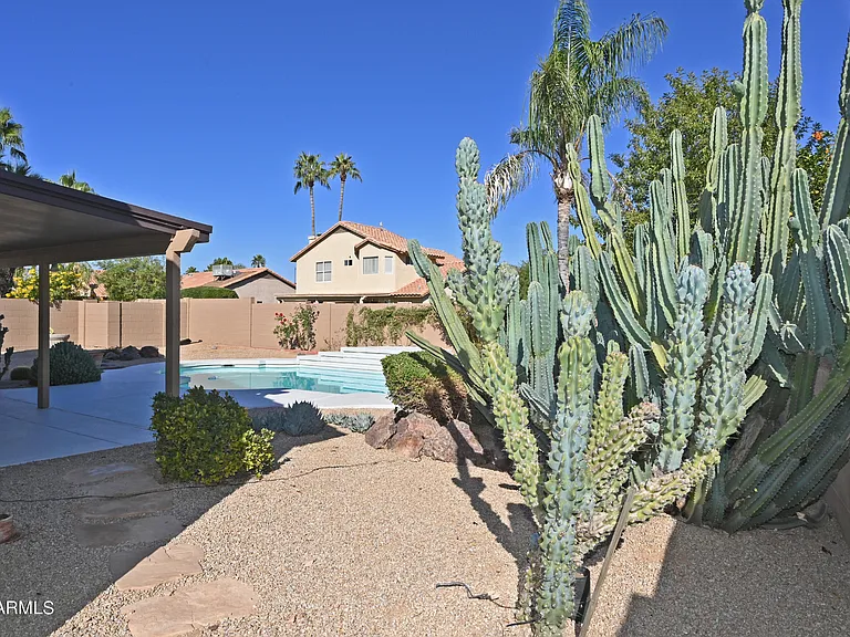 5730 E Gelding Dr — Photo 40