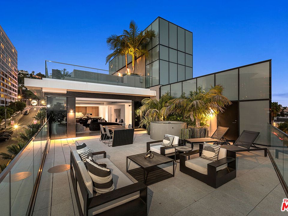 1st image of 8420 W Sunset Blvd #608