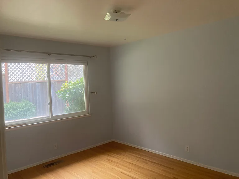 6 Louise Ct — Photo 20