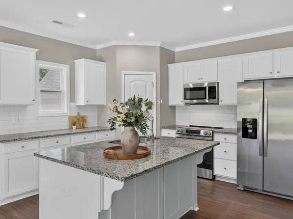 41 Bluejack Ct, Wendell, NC 27591