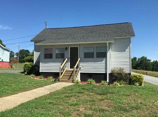 2 H St, Inman, SC 29349