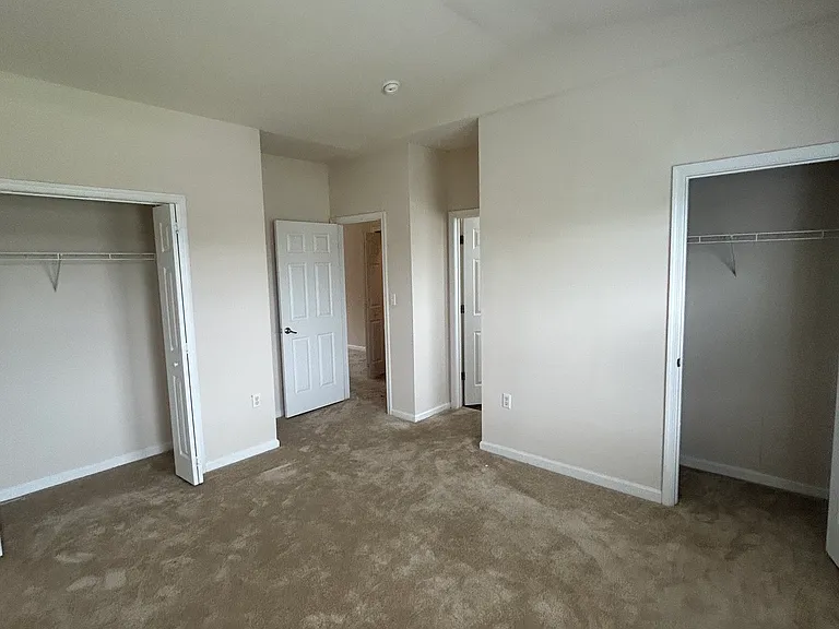 806 W Washington St #311 — Photo 25