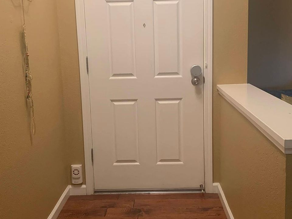 1st image of 354 Powerscourt Way #354