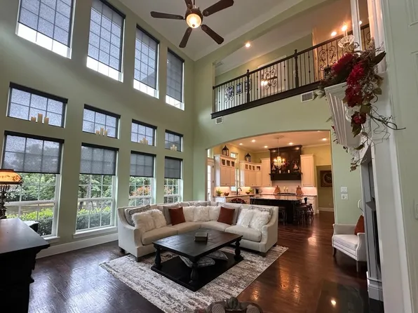 1619 Bloomfield Rd, Valley View, TX 76272