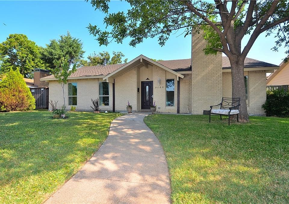 1st image of 3105 Pinewood Dr