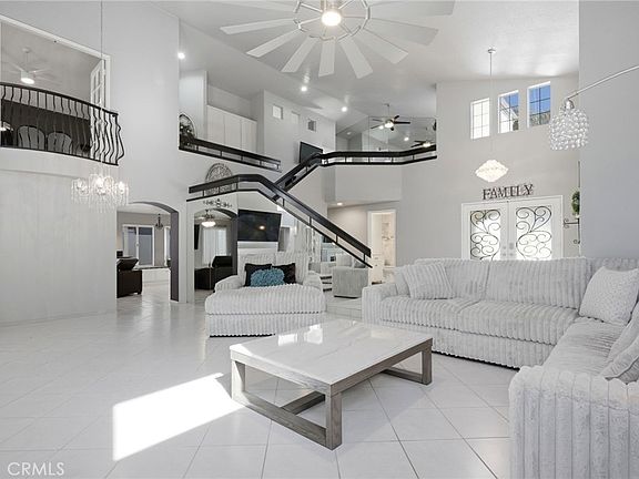 5th image of 32841 Alderbrook Rd