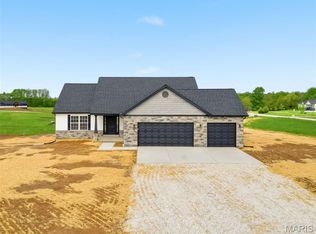 11 Andrew Ct, Silex, MO 63377