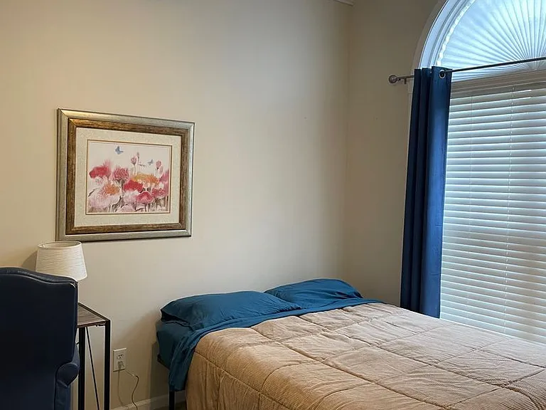 126 Hayesbury Ct — Photo 9