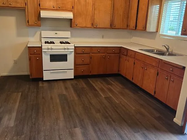 345 Vine Street (Units 7, 8, 9)