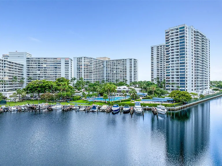 600 Three Islands Blvd #212 — Photo 19