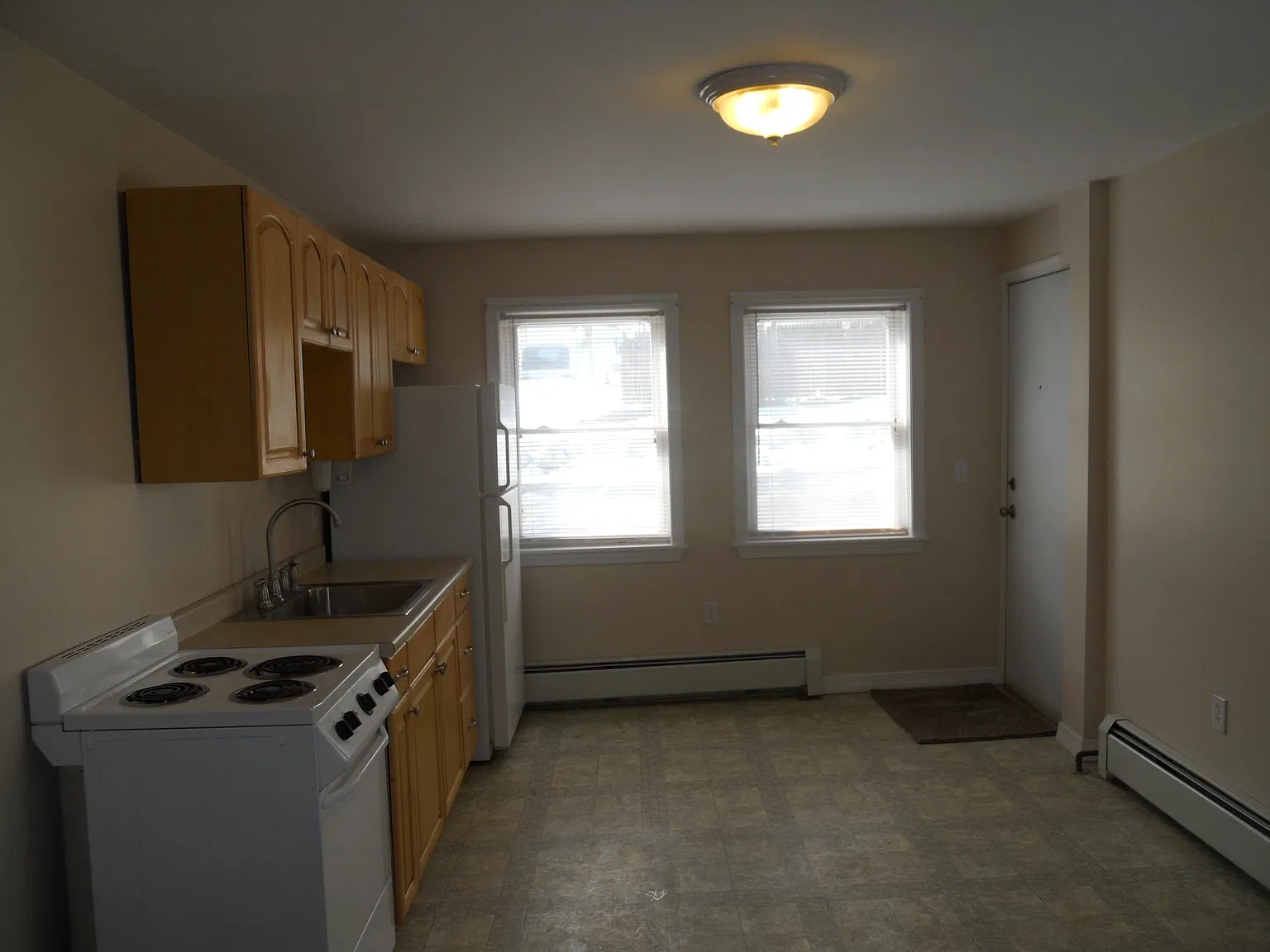 64C Court St, Bangor — Photo 2