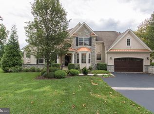 1363 Harpers Ln, Huntingdon Valley, PA 19006