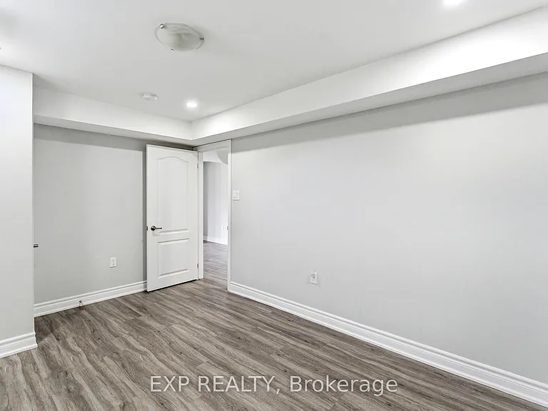 10 Burrows Ct — Photo 44