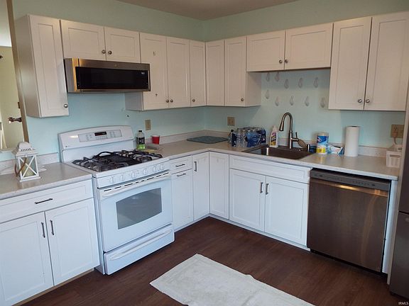 4th image of 7629 Kingsway Dr