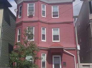 196 W 6th St, South Boston, MA 02127