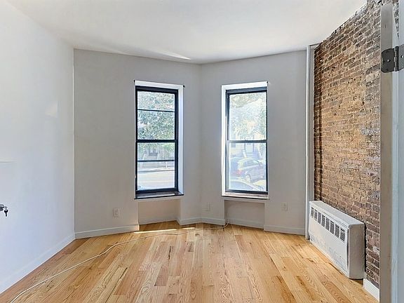 2nd image of 1480 Bedford Ave #A1