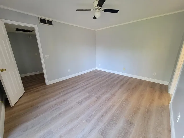 4093 Shannon Brown Dr — Photo 32