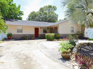 7076 Orkney Ave N, Saint Petersburg, FL 33709