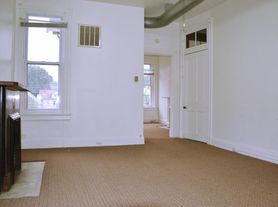 2703 Euclid Ave