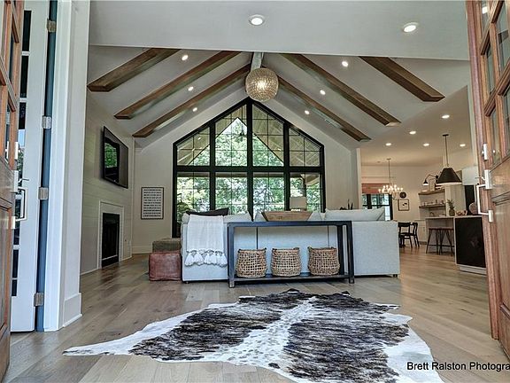 3rd image of 5243 Prestwick North Cir