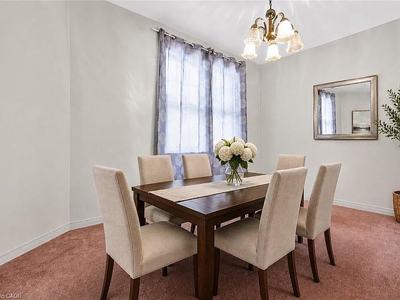 4th image of 8 Amelia St