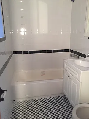 Rented by BRICK & GALO REALTY CORP | media 9