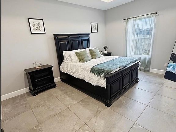 4th image of 3206 Villa Rosa Dr