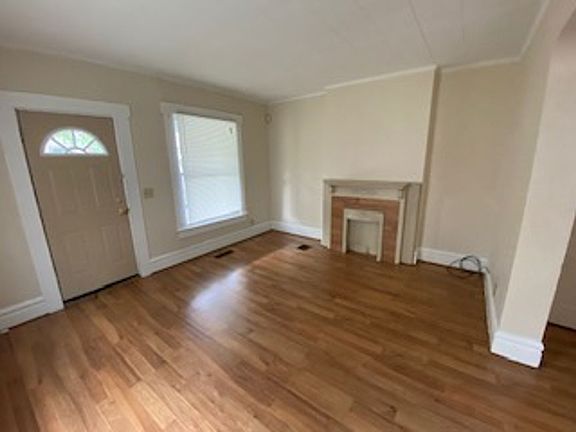 5th image of 92 W Maynard Ave #92