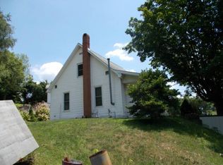 176 Pleasant Rdg, Pomeroy, OH 45769