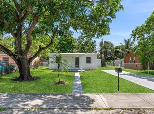 1910 Service Rd, Opa Locka, FL 33054