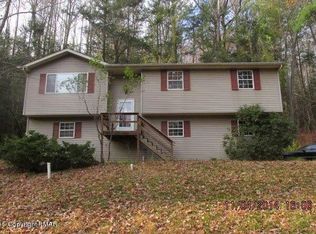 4145 Smith Gap Rd, Saylorsburg, PA 18353