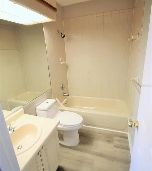7446 Wynnewood Sq #190 — Photo 12