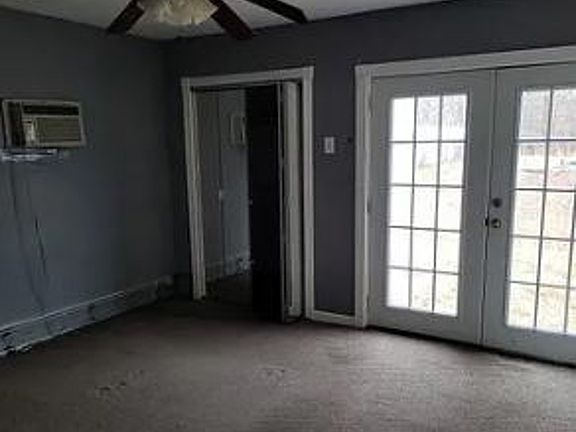 Additional Living Room