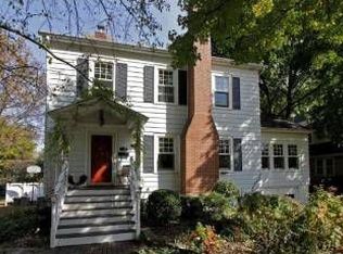 5431 Brookbank Rd, Downers Grove, IL 60515