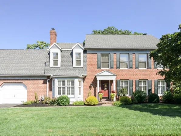 1245 Stonegate Rd, Hummelstown, PA 17036