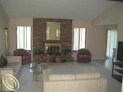 2nd image of 921 Milverton Dr