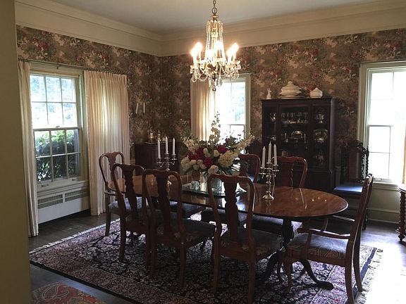 2801 Dining 5