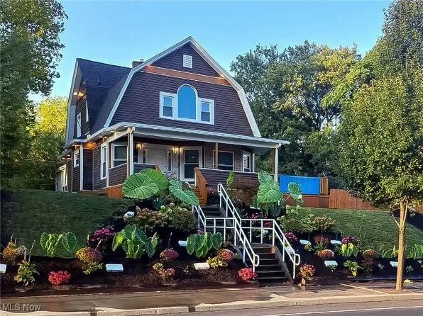 1225 12th St NE, Canton, OH 44705