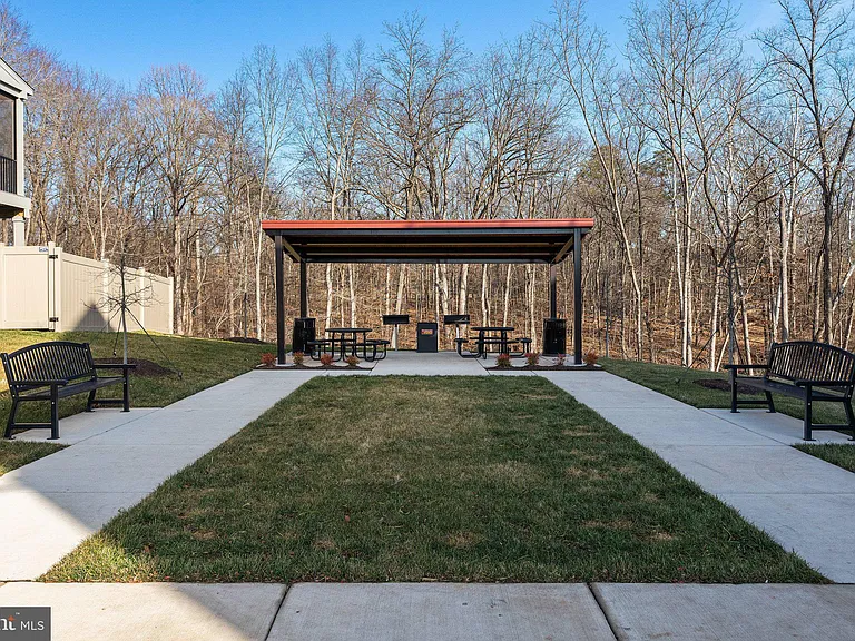 14803 Retreat Blvd — Photo 42