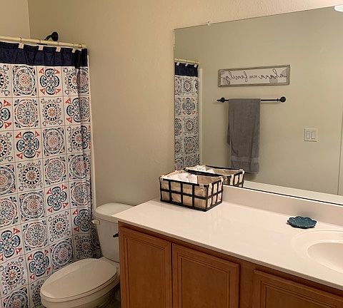 3rd image of 601 Menaul Blvd NW #2103