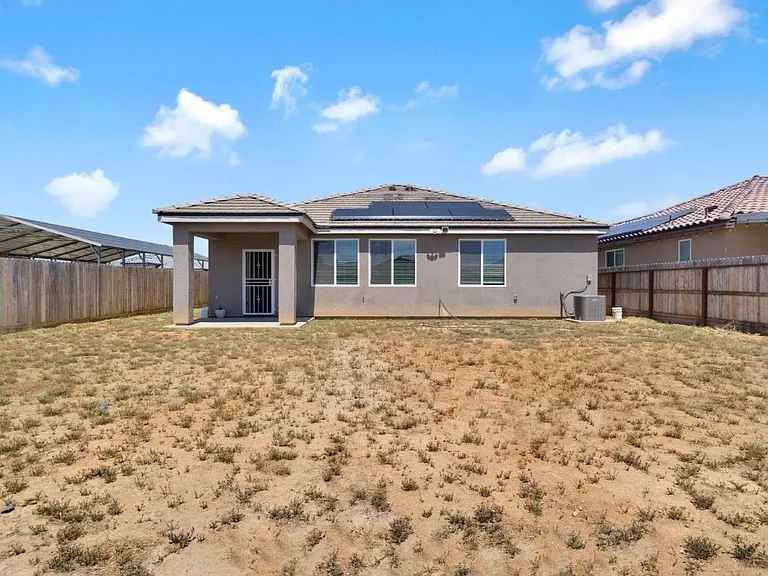 1148 Summit Ct — Photo 18