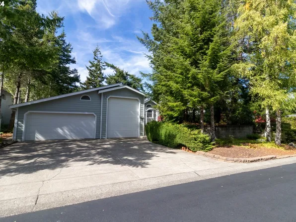 611 Glenbrook Cir, Florence, OR 97439