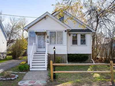 50 Airport Rd, Quincy, MA, 02171