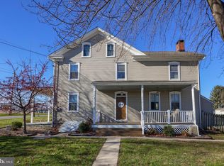 739 Village Rd, Lancaster, PA 17602