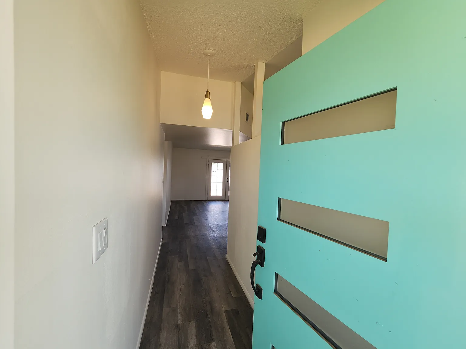 2140 W Heatherbrae Dr Phoenix AZ 85015 — Photo 3