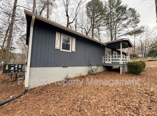 6906 Baywood Dr, Raleigh, NC 27613