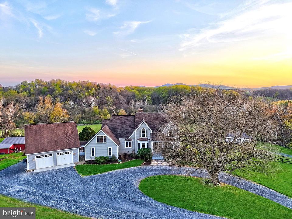 1st image of 9393 Briar Ln