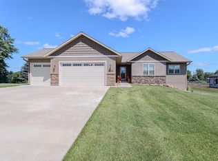 2011 Brandon Cir, Wausau, WI 54401