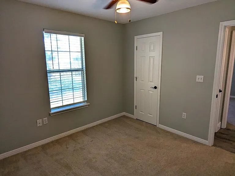 517 Rush Park Cir — Photo 21
