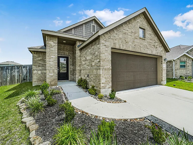 3003 Halleton Ct — Photo 2